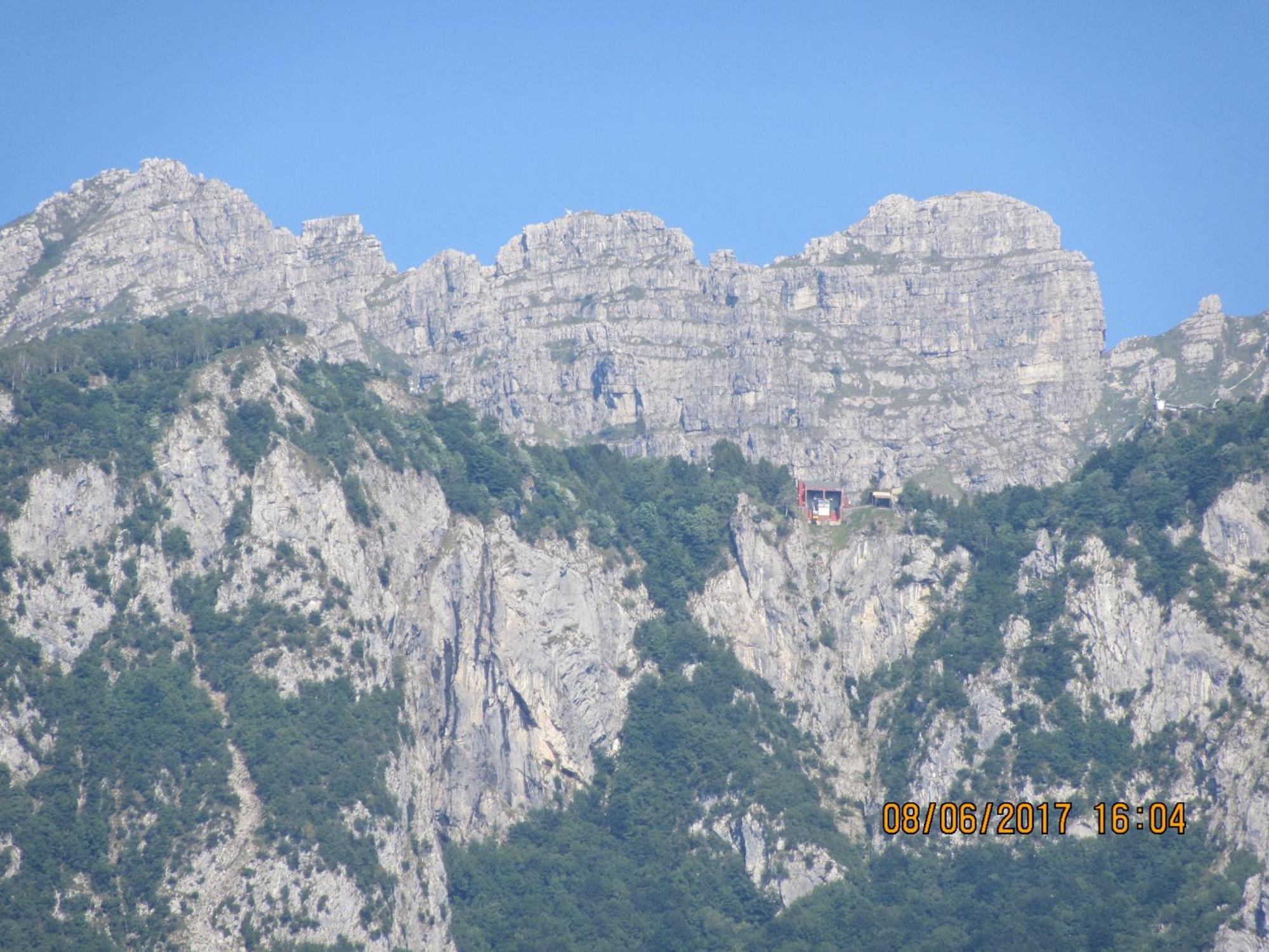 Montebello Lake Lecco Bagian luar foto